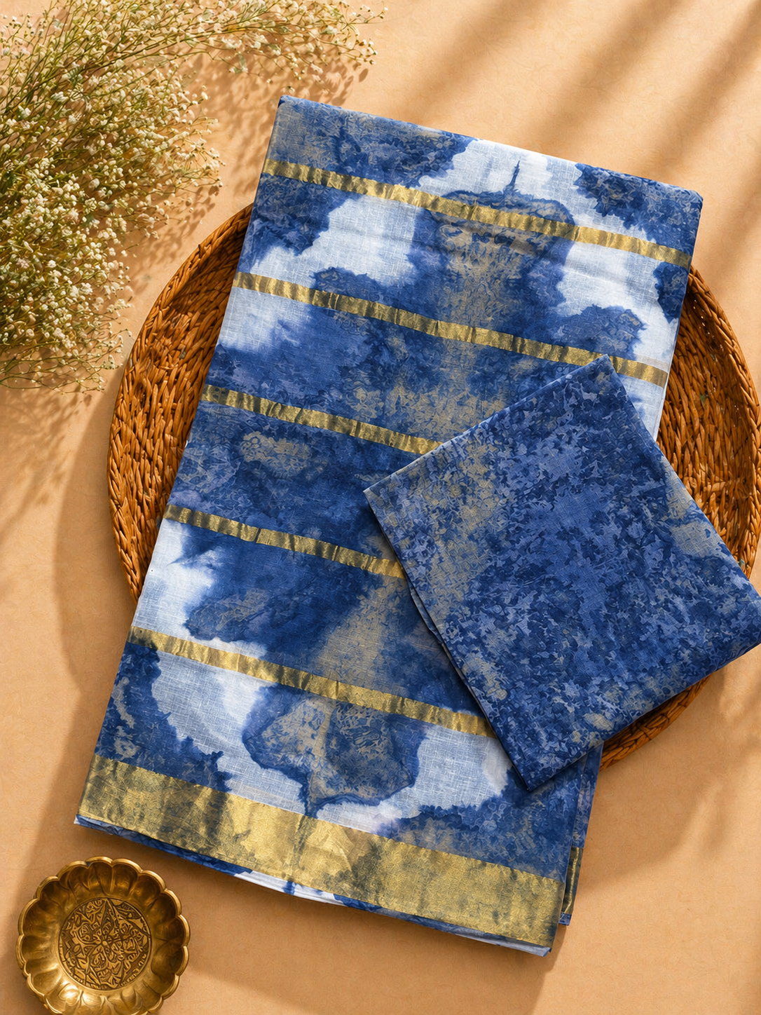 Trendy Ten Patti Saree with Modern Tie-Dye Texture