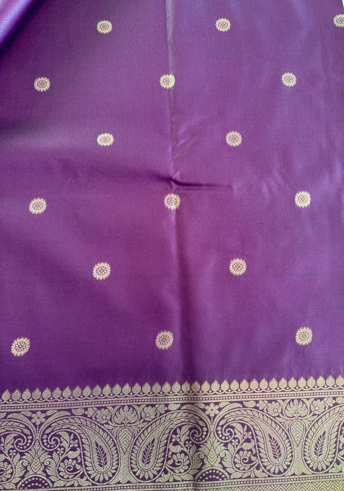 Vintage Silk Saree-Classic Purple Silk Saree with Traditional Border
