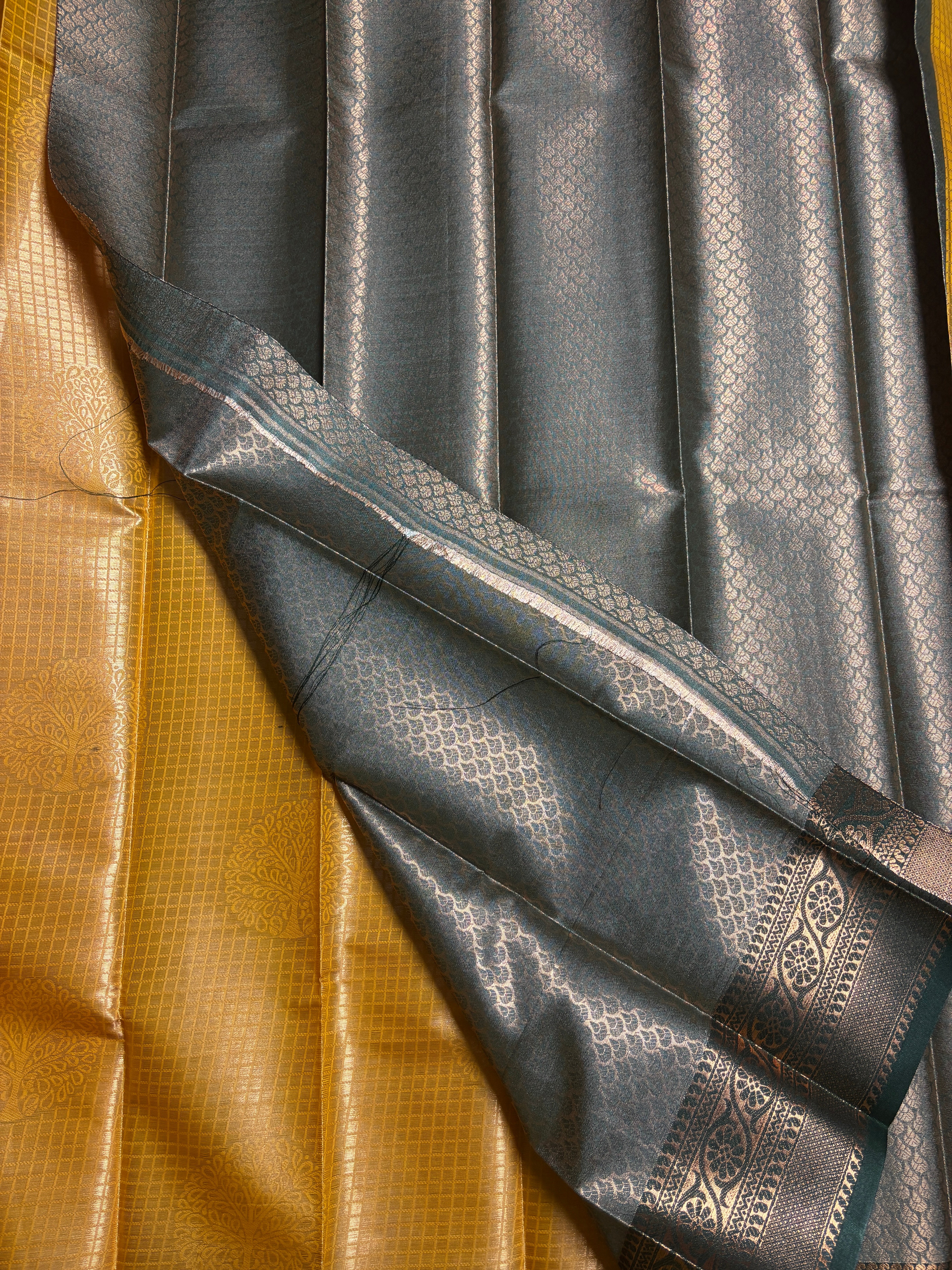 Silk saree-Royal Mustard & Olive Green Kanchipuram