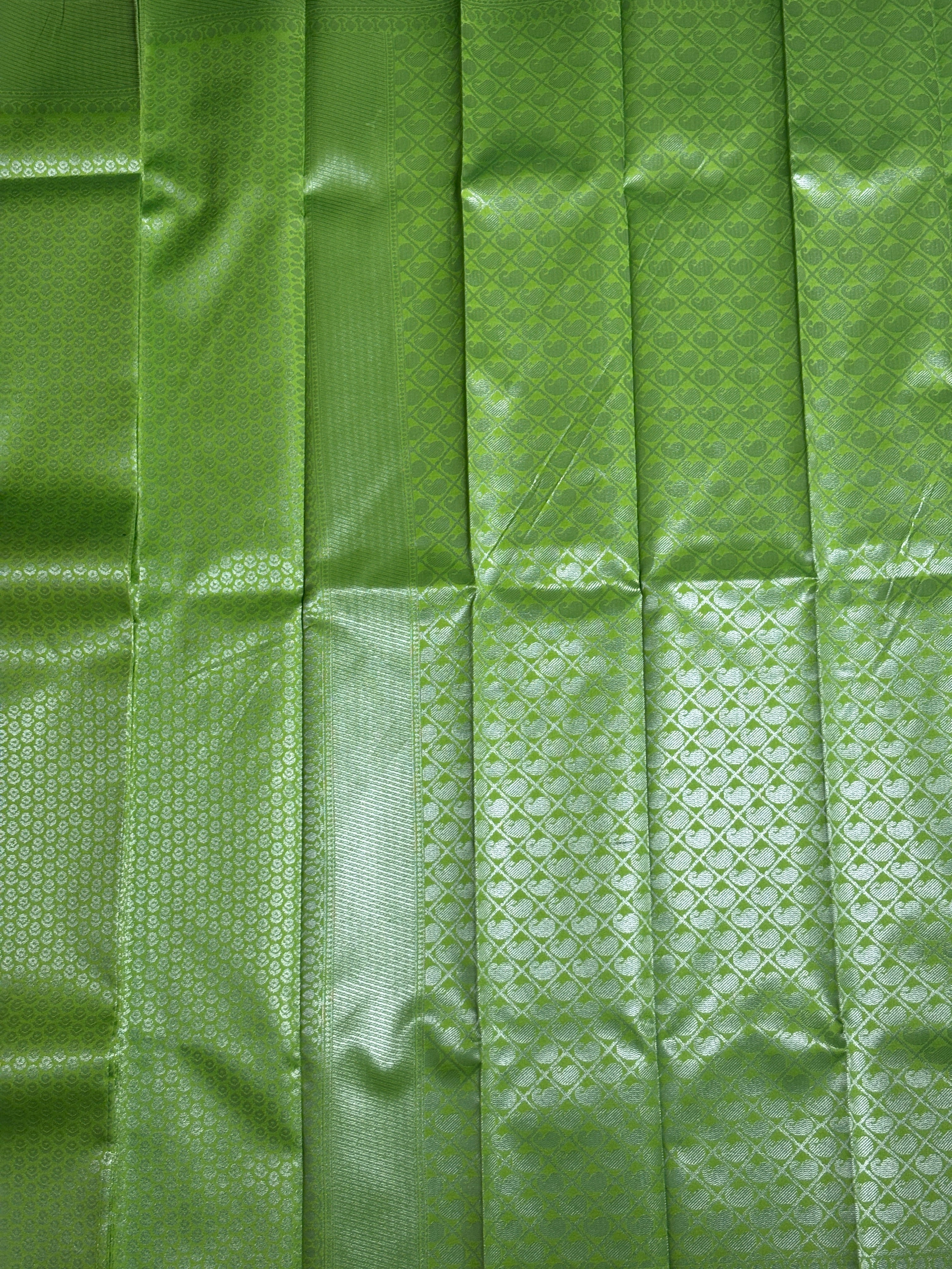 Silk saree-A vibrant shade of light green
