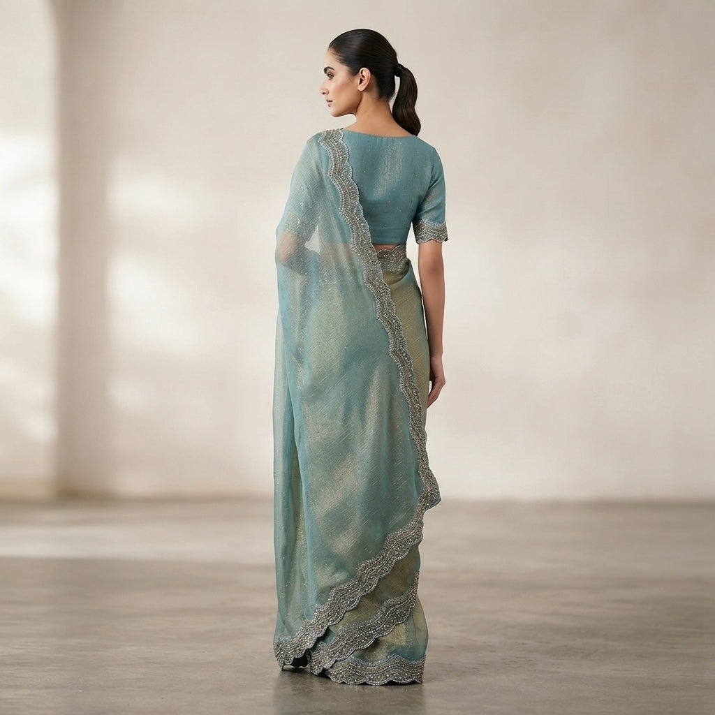 Space silk saree-Elegant Sea-Green Dual-Tone Scalloped Border Saree