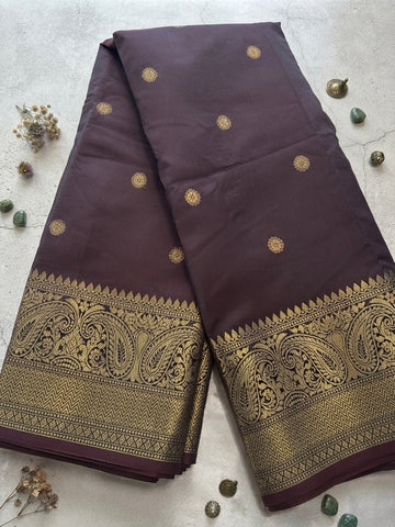 Banarasi Silk-Classic brown Silk Saree with Traditional Border